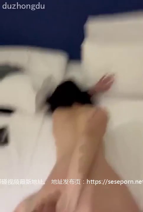 福建大鸡巴叔叔调教后入母狗 操得双腿发颤