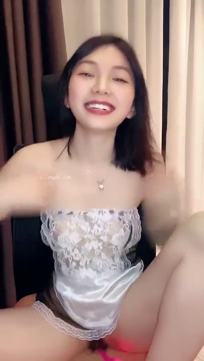 别太深粉 超粉嫩女神~道具抽插白浆直流~洗澡诱惑啪啪秀2