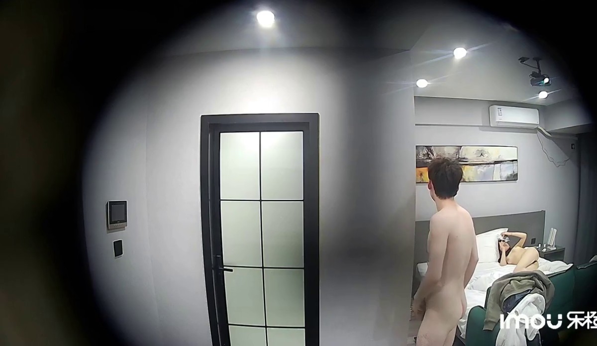 酒店摄像头高清偷拍 颜值年轻情侣开房连续干了几炮妹子中途给男友按摩提升战斗力无水印原版