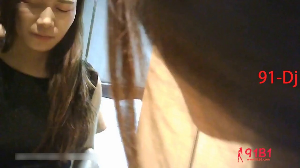 91新人大J哥1月最新高端独家精华--173CM翘臀长腿杂志平面模特,36C波波很漂亮,长发飘飘高跟站着后入太爽了!