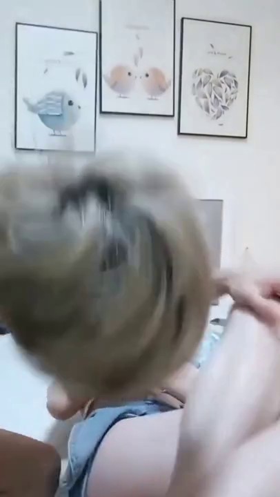 漂亮美眉吃鸡啪啪 啊啊快点快点 爸爸用力 小贫乳小嫩穴 被小哥哥无套猛怼 白浆直冒 呻吟不停漂亮美眉