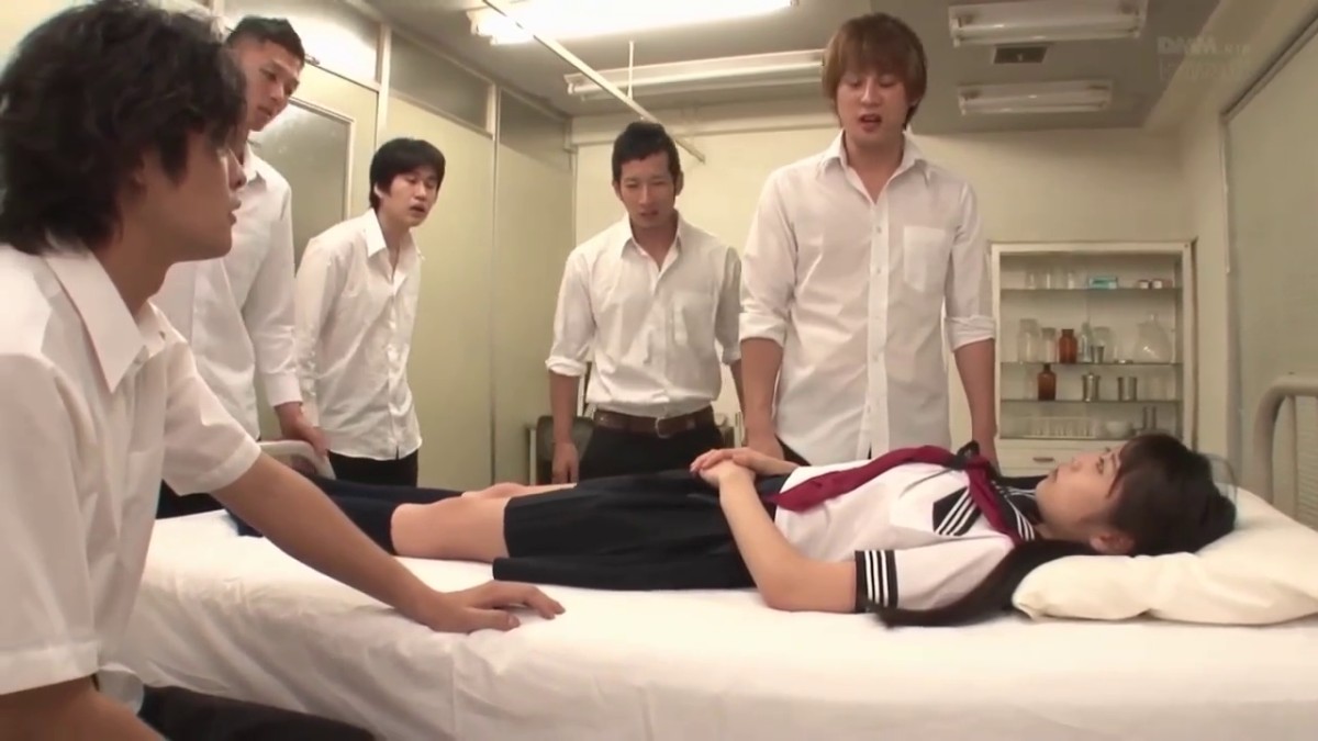 [无码破解] AV界顶级美少女~樱由罗 极品美鲍露出 饰高中生惨遭轮奸kawd-709