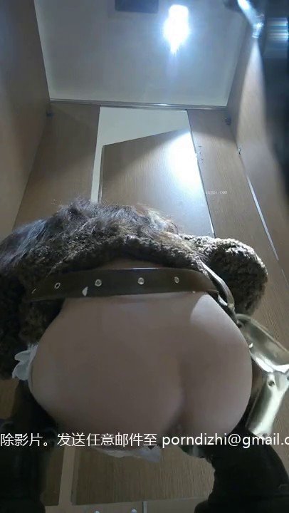 星级酒店女厕全景偷拍多位高颜值大长腿黑丝美女❤️人美B更美1