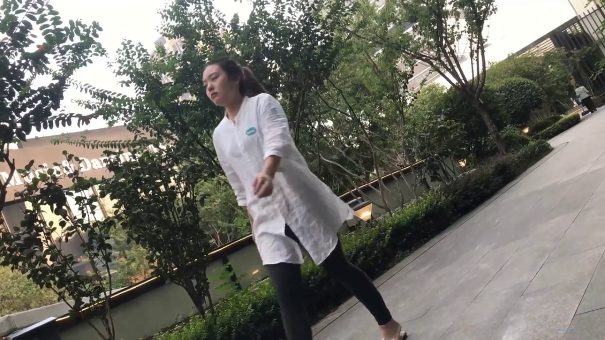 坑神精选，好颜值好身材，可惜B都磨损的很严重，长得好的都费B