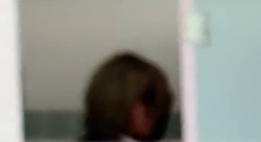 大胆坑神潜入艺术学校表演系女卫生间多角度偸拍全是美女啊人美BB也美光滑细嫩的大蜜桃臀太TM诱人了