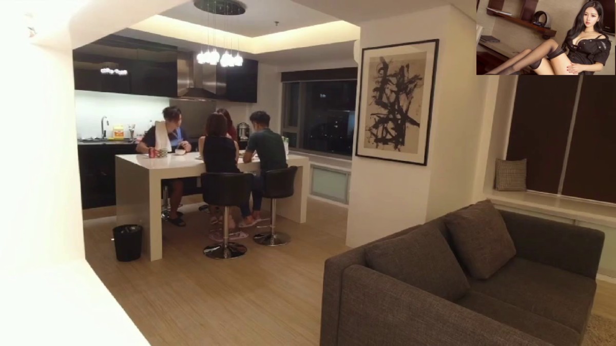 婚礼现场漂亮伴娘与新郎激情啪啪被偷录