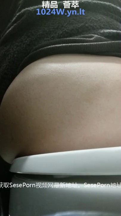 付费电报群CP篇精选大神各种场所偸拍嫩B小姐姐大小便亮点多小靓妹憋的直跺脚韵味少妇姿势优美-1 (22)