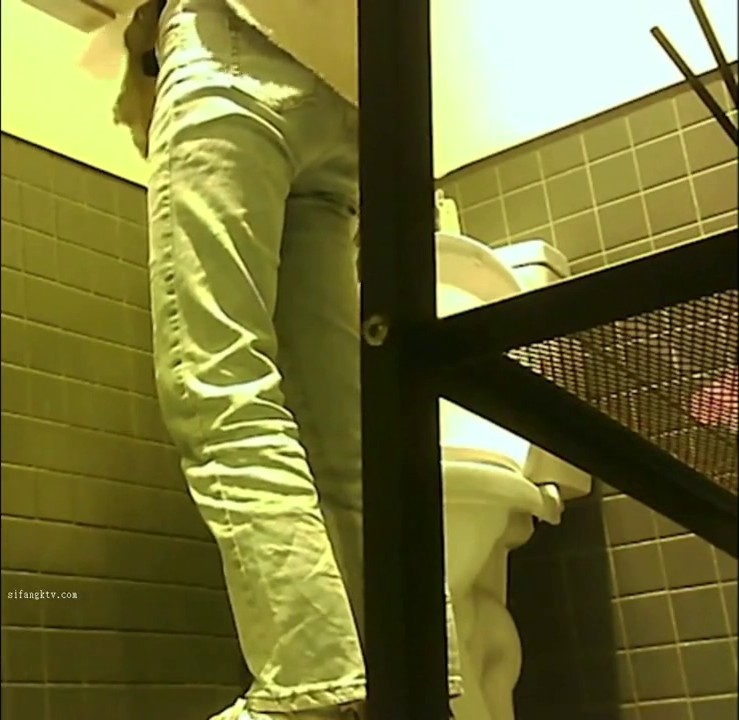 【未流出出厕拍】 国内咖啡馆固定拍摄都是年轻妹子