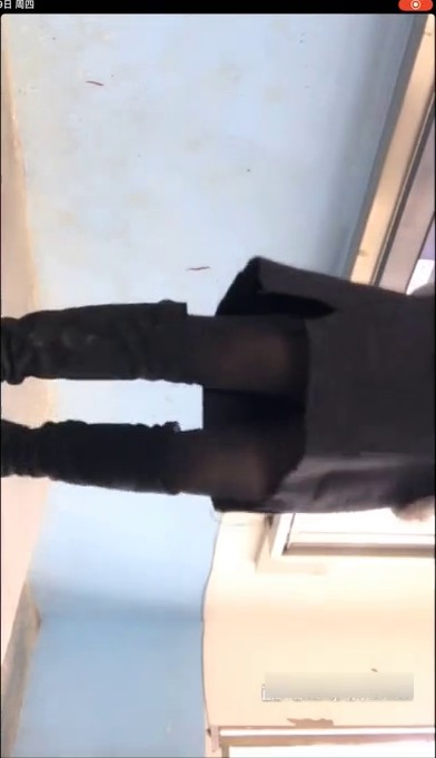 哺乳期小学语文老师少妇上完课后厕所发浪脱光内置跳蛋自慰大声呻吟奶子好涨奶水都挤出来了对白淫荡有撸点