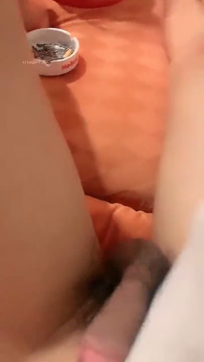 00后新妹~超级嫩，【妹妹爱JK】酒店开房，偷吃禁果，无套啪啪体射，男友视角1