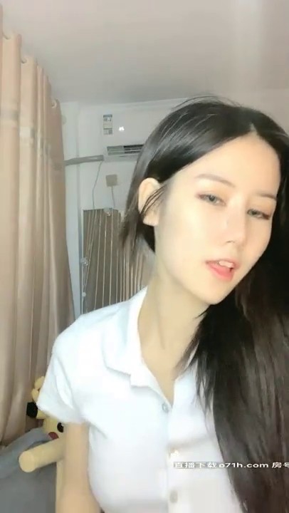 恩熙熙高颜值妹子性感包臀裙黑丝诱惑，跳舞慢慢脱掉掰穴特写自摸