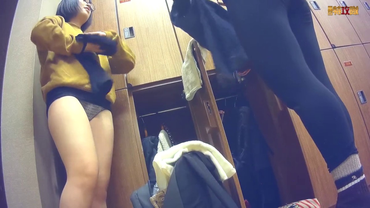 老婆不在家把感情受挫的苗条小姨子给干了很骚很饥渴水太多内裤都湿透了阴毛浓密性欲旺盛玩到潮喷清晰对白淫荡