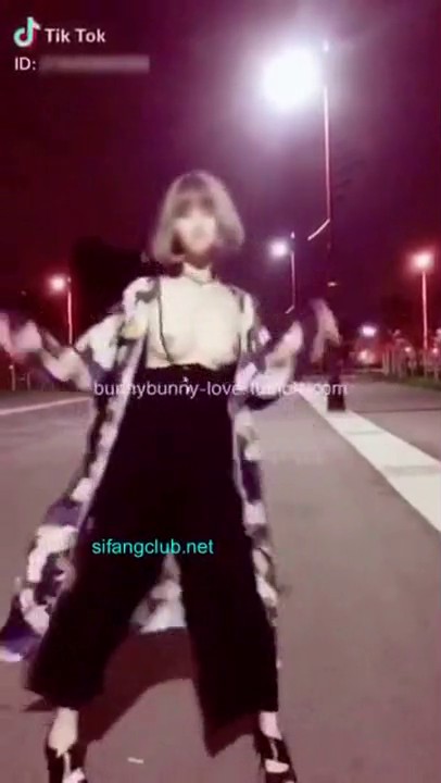 【抖音违规露点被删最全系列】总计124部集合，值得珍藏