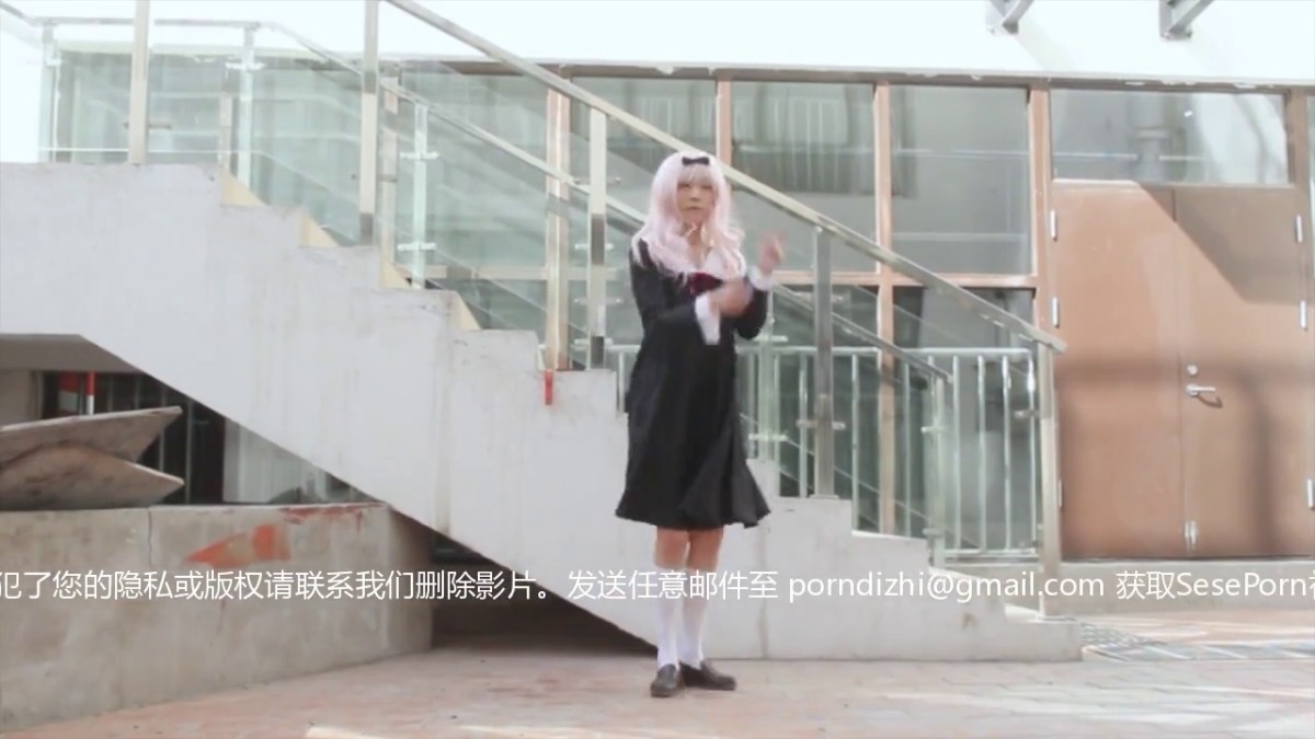 网曝门事件最近很火的B站舞蹈区二次元网红Ayase绫濑酱cos藤原书记全裸跳宅舞被民工发现 秒发5个版本 完整版【正常版】