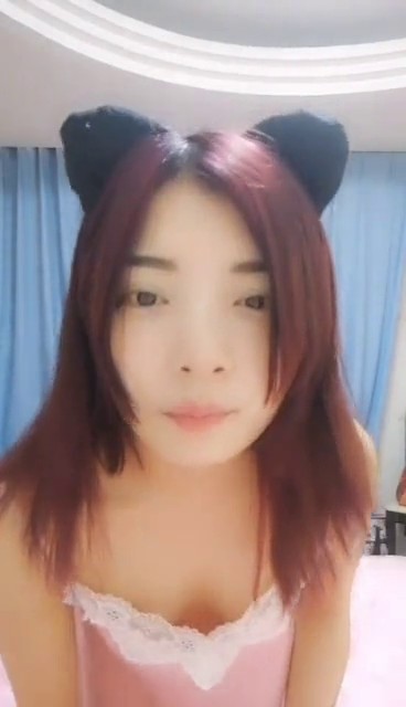 颜值不错红发鱼纹身新人妹子 情趣装丁字裤脱光光自摸逼逼 很是诱惑喜欢不要错过