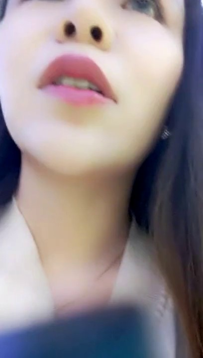 骚气妹子晚上勾引邻居小哥啪啪 口交舔弄上位后入抽插呻吟娇喘非常诱人 很是诱惑喜欢不要错过