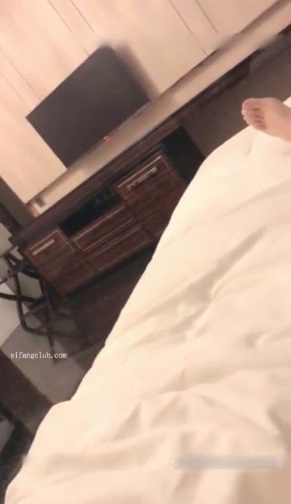 淫乱熟女の縛りプレイ　無修正