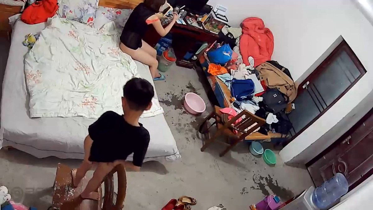 【360水滴居家系列无水印】-稀缺家庭摄像头偷窥第十二部-换衣啪啪各种裸体记录贵在真实720P