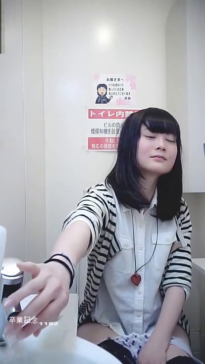 【精选厕拍】美容院厕拍系列 都是高颜值小姐姐第2期[高清无水原版]5