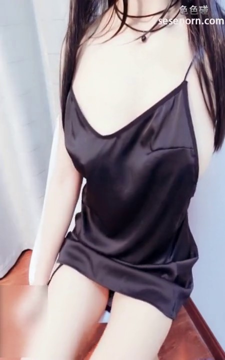 最新2018极品爆乳女神私人玩物之吊带黑丝 模拟性爱娇喘呻吟 摸乳插粉嫩美穴 高清私拍17P 高清720P完整版