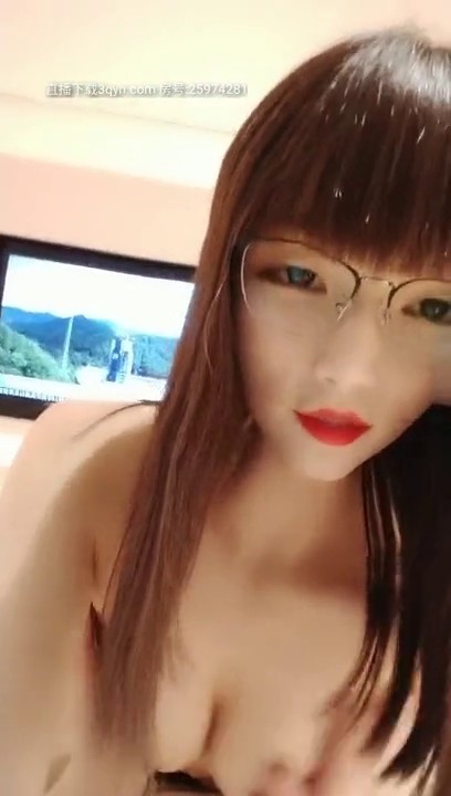 迷人妖精〖大二学妹〗勾搭上门技师无套啪啪 速裹J8绝活 爆插口爆超爽