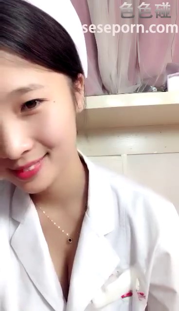 手机直播美乳小护士第二弹 浴室湿身自摸扣逼秀很是诱惑喜欢不要错过