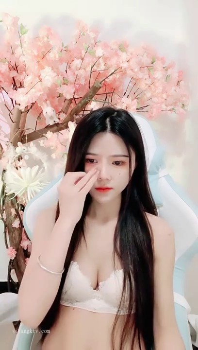 超美女神！美爆了~【小十七嗯】纯粉播 罕见全裸~2