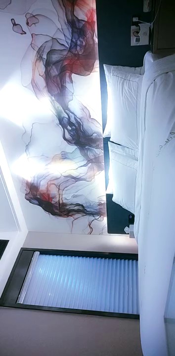 瘦排骨屌丝男探花【柒夜寻花】重金约操超可爱二次元美少女彤儿 仿佛在操卡通漫画少女一般 赚大了 高清源码无水印