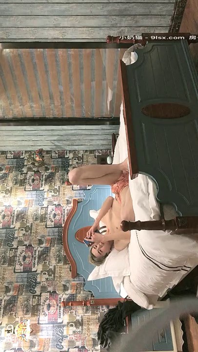 2020.11.10【铂金会探花】小伙约操极品大胸妹子，沉迷美乳上下其手妹子直呼你手冰凉，配合投入娇喘不断诱惑十足