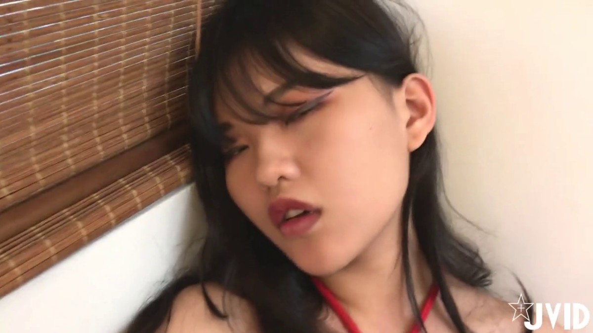 最新SP摄影界大咖asklin1015作品模特拾柒170cm超长美腿被捆绑调教抽插到腿软骚穴要被捅烂了1V