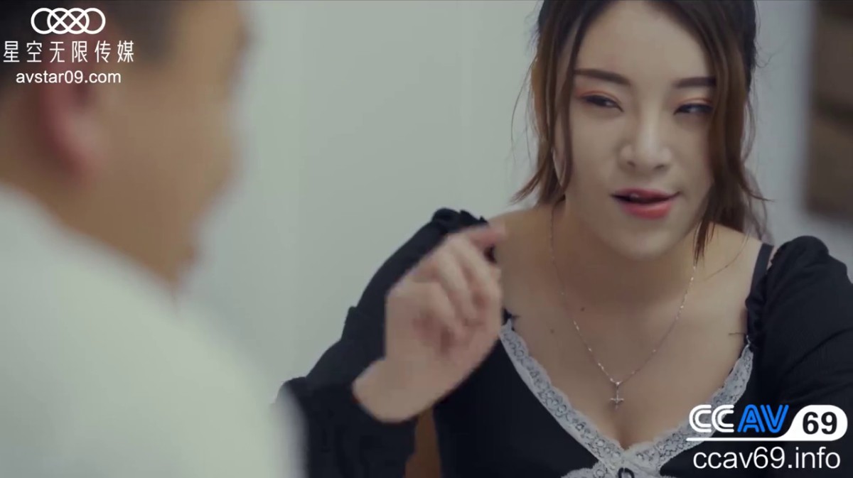 国产新片商星空无限传媒 最新出品XKCCAV8004❤️ 性福小哥双飞淫骚母女1080P高清版