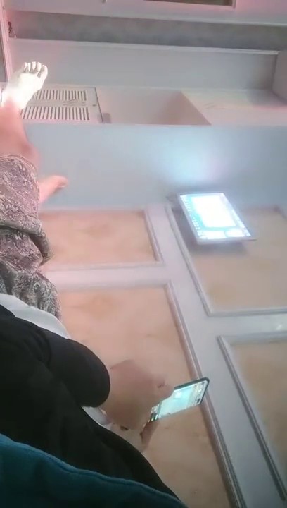 翻车王伟哥足疗洗浴会所撩妹女技师今晚运气不错2000块拿下个明星颜值技师性敏感中途要休息