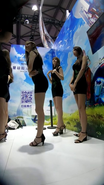 名门夜宴CD系列偷拍大师2020ChinaJoy展会尾随那些高颜值长腿模特偷拍裙底风光4K高清无水印版4