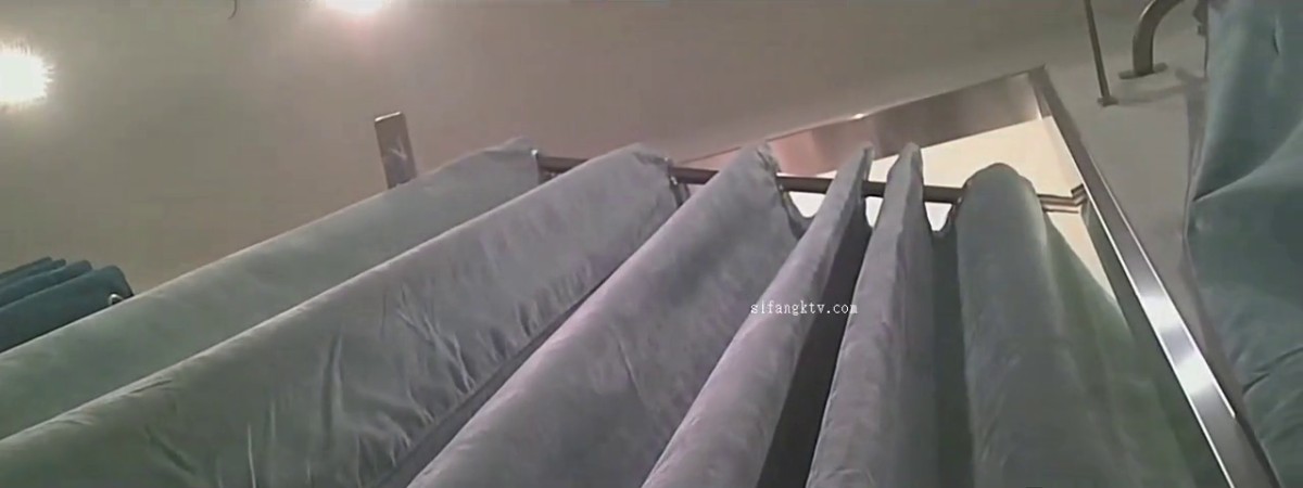 私房最新流出60RMB热销作品 国内商场潮牌试衣间4K移动拍摄首发第二季4V1