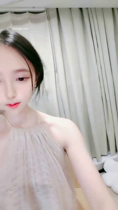 微博红人绿茶婊外围极品女神@Ada黛欣霓霓微博私房VIP淫荡展示 爆乳美腿 极品黑丝 高清私拍166P 高颜值收藏版