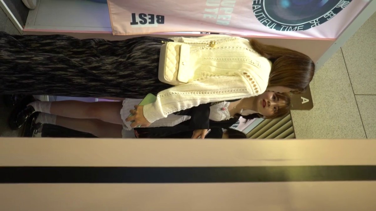 【精选无内CD】在镜头下看得毛是又长又多 清楚地看到13的缝隙4