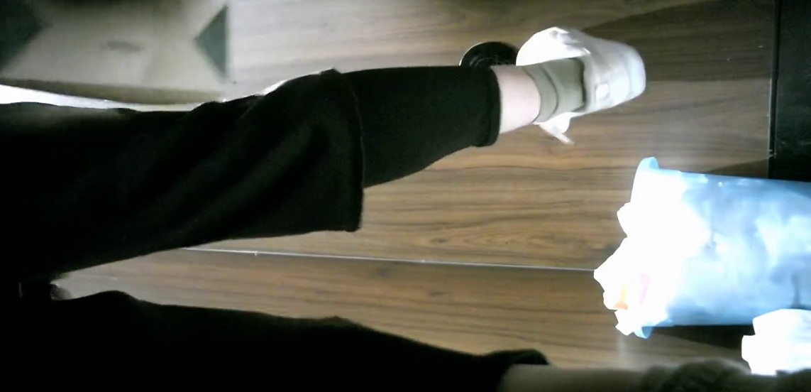 【精选厕拍】魔手 外购精选厕拍《全景》（超浓密大森林）12V10