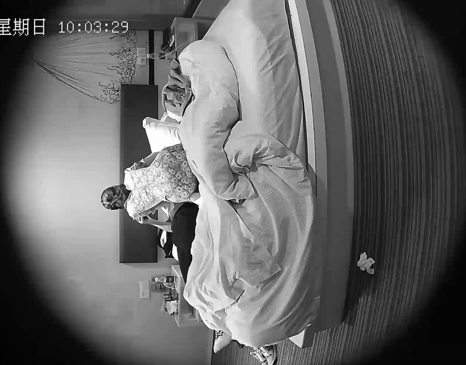 大学城新房型『安防摄像头』05.30 当妹子来劲想要铁杵都会磨成绣花针 双腿夹腰插得深使劲操1