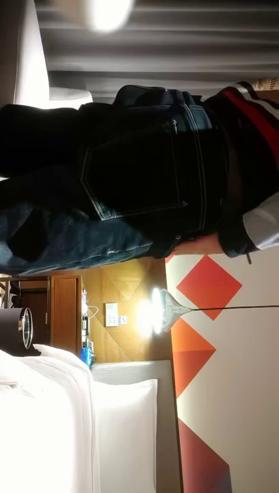 2022.2.27，【小智寻花】，3000网约外围嫩妹，身材苗条，蜂腰翘臀小荡妇