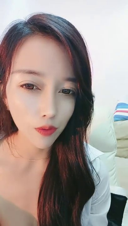 商务模特，空姐 高端 奢华 -咖啡小洁- ：跟我聊多了，你会爱上我你会想跟我谈恋爱的冲动