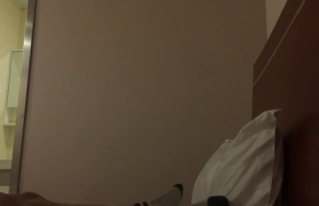 百度云泄密流出 两个没啥性经验的大学生情侣放暑假小旅馆开房自拍