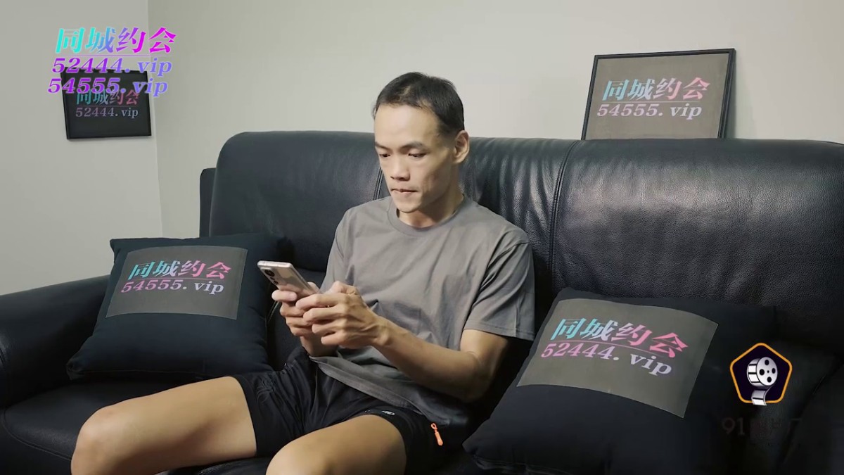 91YCM007 动漫女神榨精宅男 ▌金宝娜▌白虎蕾姆女上位榨精太上头了 超频抽射嫩穴妙不可言