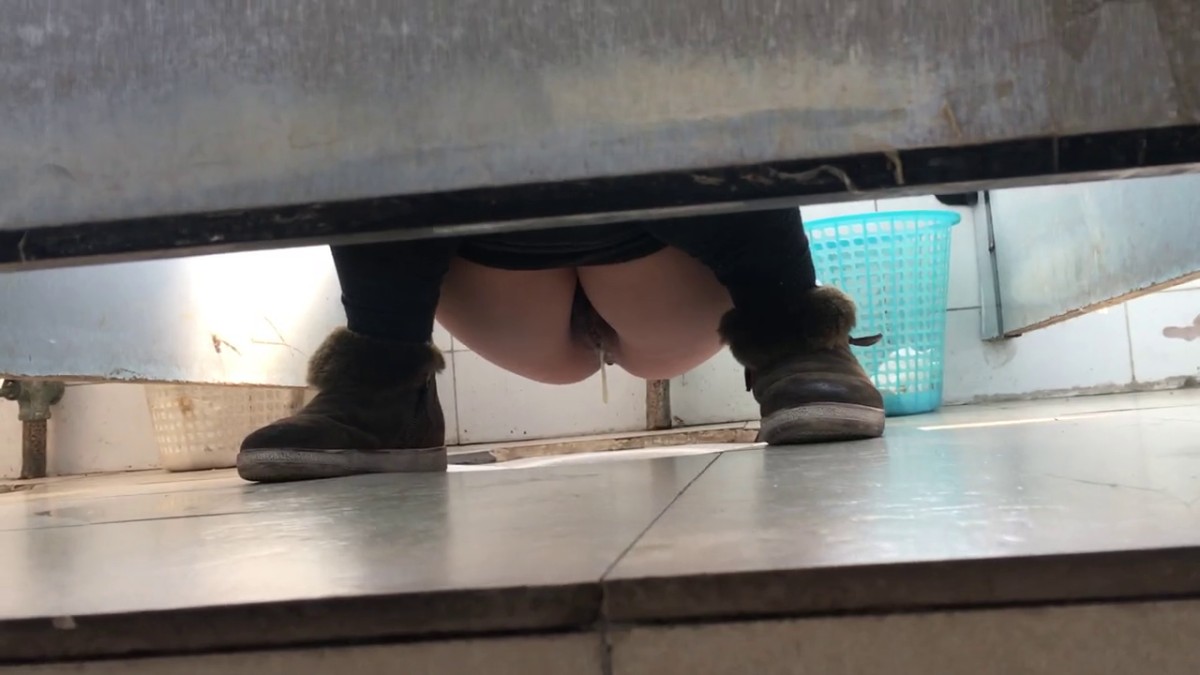 【经典巨作】南北高校嫩妹百B大比拼全集，比的就是看谁B嫩可爱（4部）第四部LLGP下 (2)