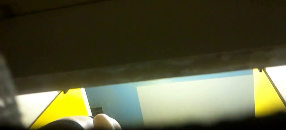 【精品TP】外站盗摄流出 精选多位多个场景隐藏摄像头偷窥美女们换衣4