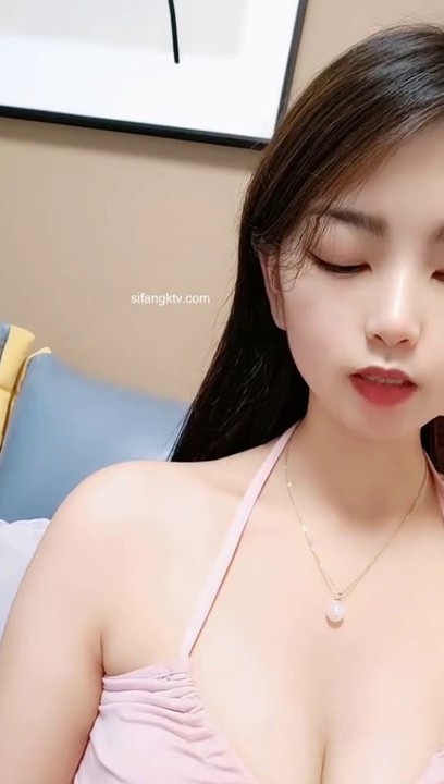 女神下海 【女帝诺儿】直播大尺度各种露，看一眼就爱上了~声音唯美令人心情愉悦