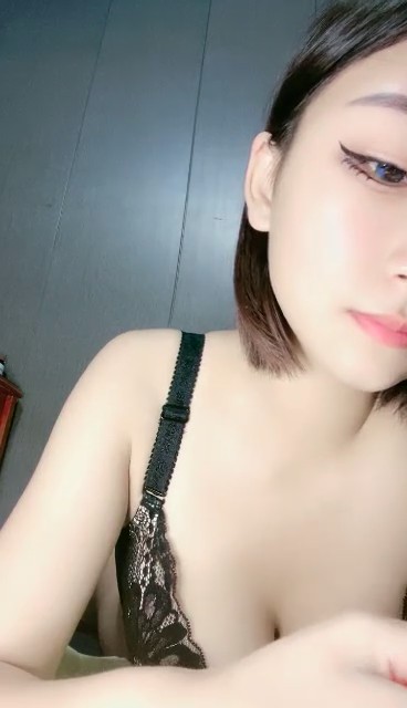 新人撸管推荐 女神实在太骚了【磨人小仙女】高潮 狂喷白浆！磨人小仙女10-22_20221022-184253-679