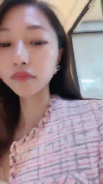 推荐！重庆某集团公司白领~【小兔丫丫】公司厕所发骚~！2