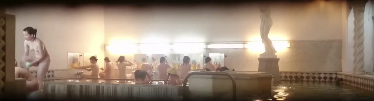 大众澡堂子偷窥多位年轻美女洗澡泡汤-4