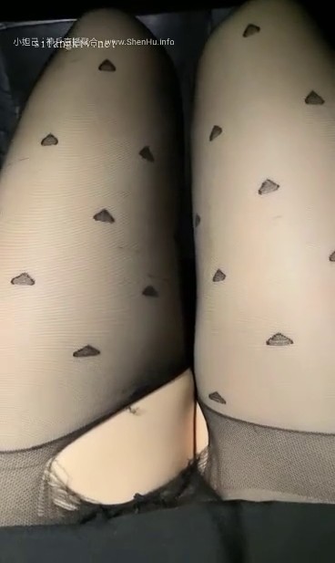 巨乳大美女！【茶茶不茶】两只咪咪导弹一样~极品粉穴-牛肉2-6