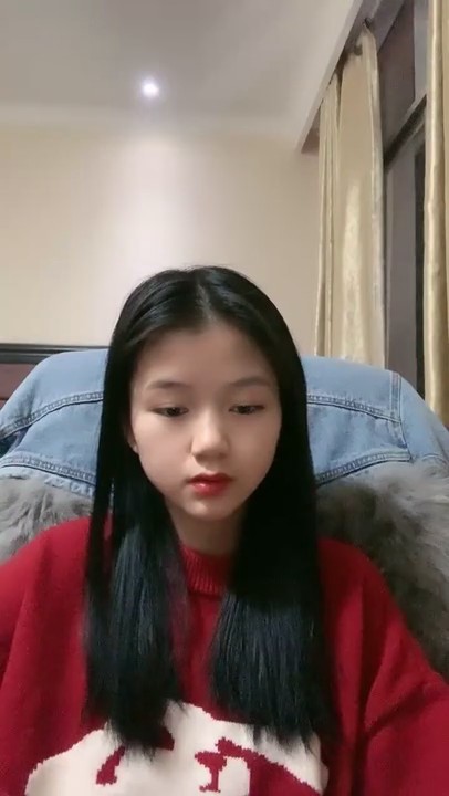 打飞机推荐！小女孩被干了~【特仑苏】无套啪啪~爽的一批~2